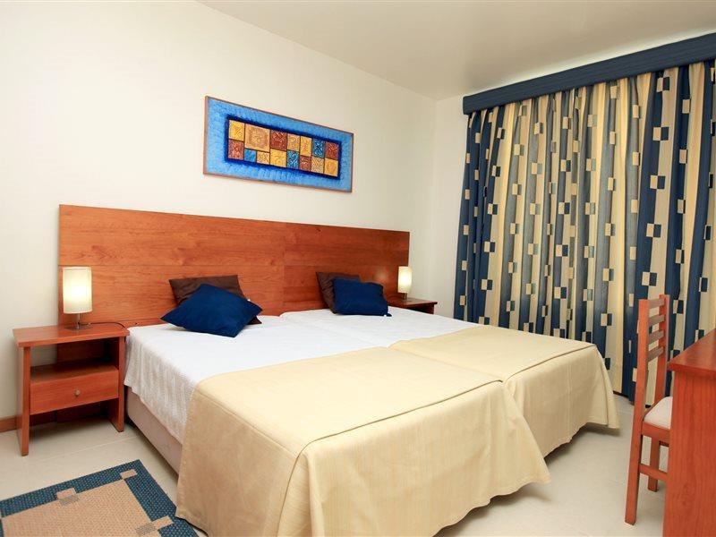 Hotel Vale Do Navio Capelas Ngoại thất bức ảnh